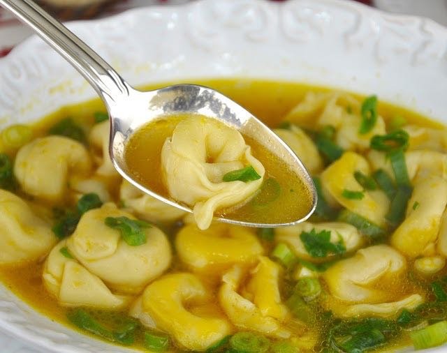Sopa de Capeletti 2 capeletti in brodo 1