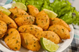 Bolinhos de bacalhau irresistíveis: sua novidade receita de sucesso!