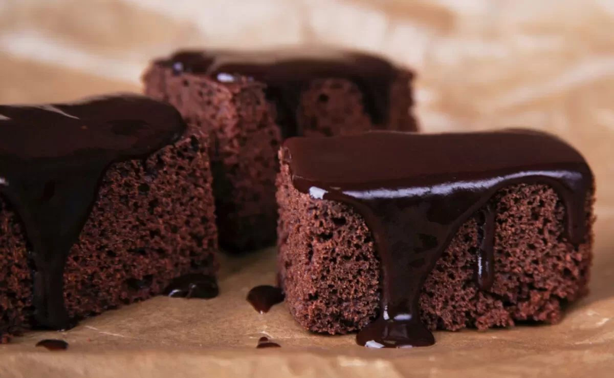 Bolo de Chocolate, Já foi todo! =D A receita é uma delícia …